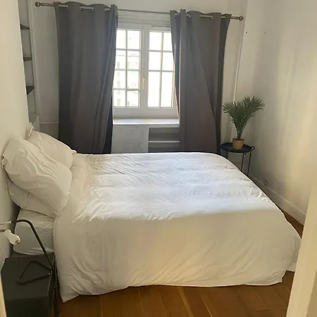 Magnifique Tour Eiffel Apartment Paris